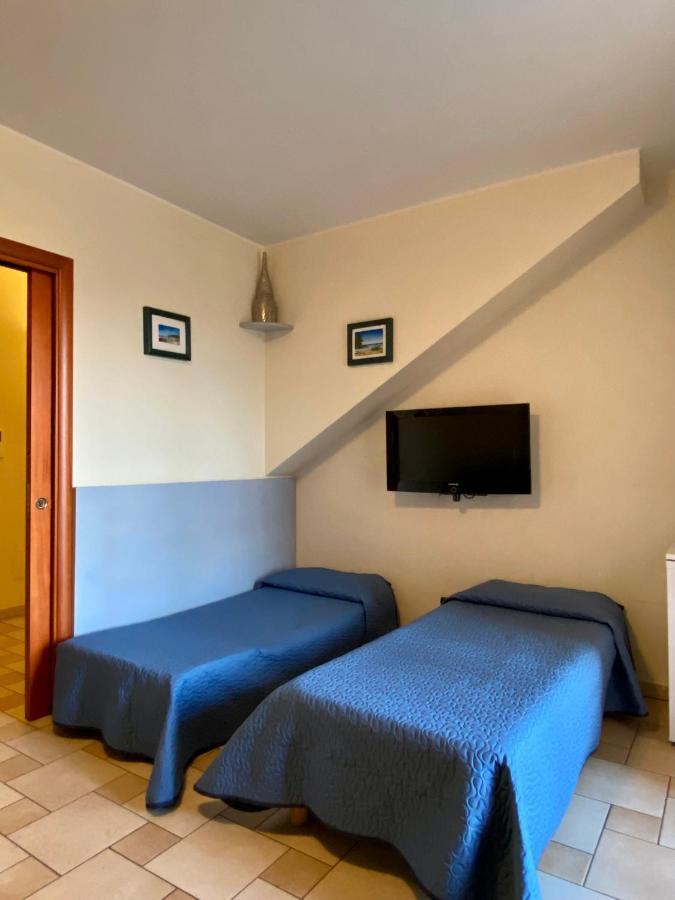 Il Fenicottero B&B Quartu SantʼElena Eksteriør bilde