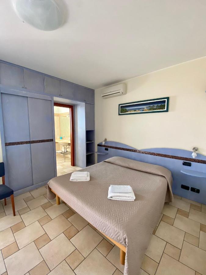 Il Fenicottero B&B Quartu SantʼElena Eksteriør bilde
